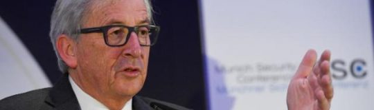 Jean-Claude Juncker, bereits seit 1982 politisch tätig und seit 22 Jahren als Politiker in der ersten Reihe engagiert, spürt offensichtlich die schwere Bürde, die er zu tragen hat. © European Union