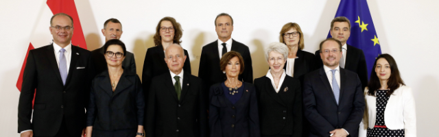 Gruppenfoto Bundesministerinnen und Bundesminister | DRAGAN TATIC/BKA (Ausschnitt)